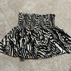 QUEEN OF SPARKLES TIGER SWING SHORT